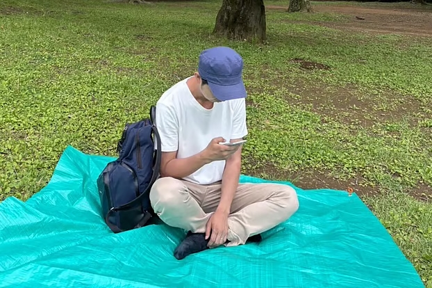 কিছু না করার জন্য চাকরি গেলেও ‘কিছু না করেই’ তিনি আয় করেছেন কোটি টাকা