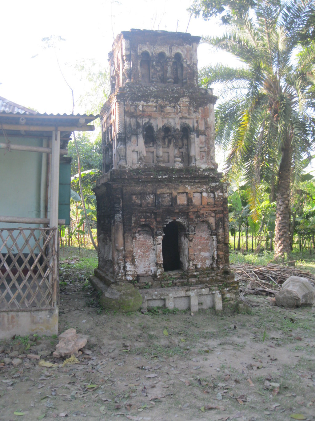 মীর জুমলার প্রাচীন মসজিদ