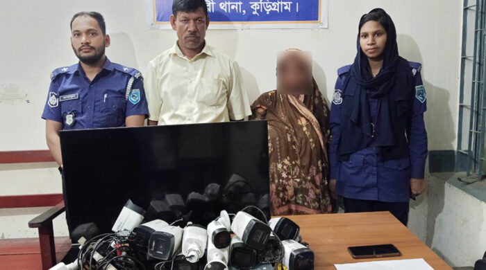 রৌমারীতে সিসি ক্যামেরায় সুরক্ষিত মাদক আখড়ায় টাস্কফোর্সের অভিযান, ইয়াবাসহ দুইজন আটক