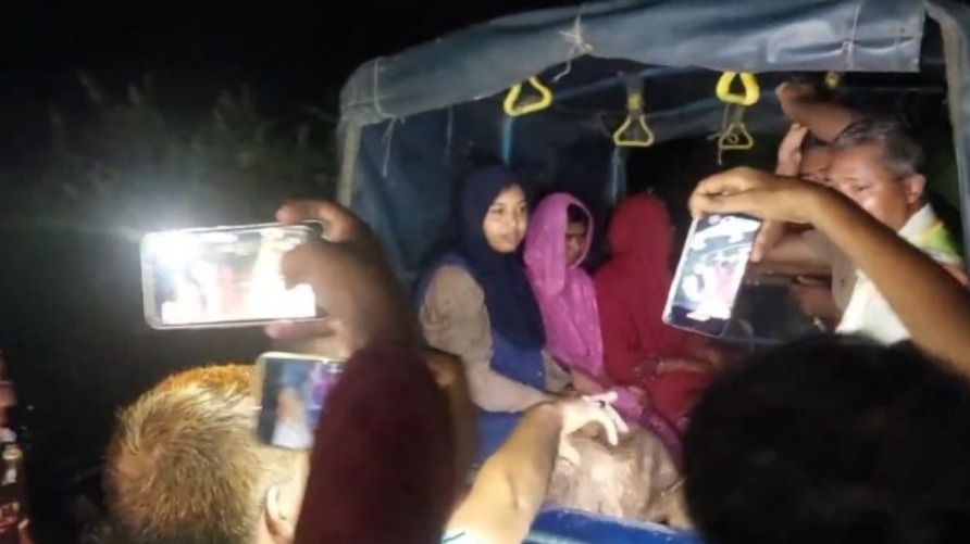 সেপটিক ট্যাংক থেকে শিশুর মরদেহ উদ্ধার, আটক ৪
