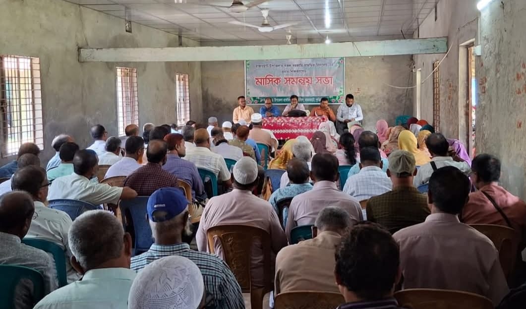 রাজারহাটে এম্পাওয়ারিং চিলড্রেন থ্রু এডুকেশন (ইসিই)’ প্রকল্পের মাসিক সমন্বয় সভা অনুষ্ঠিত
