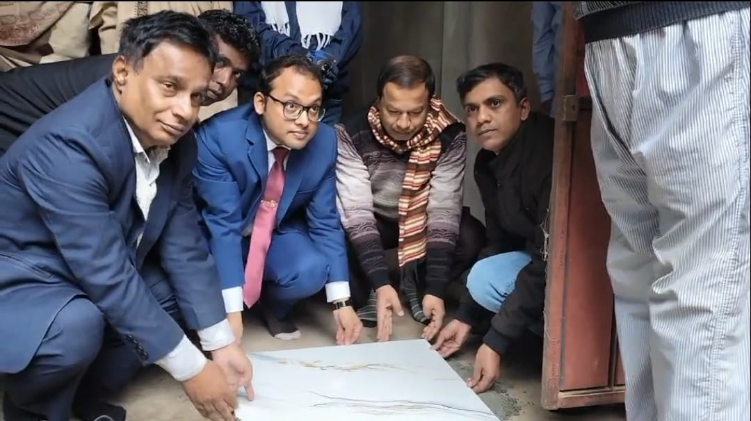 উলিপুরে শ্রী শ্রী গোবিন্দ জীউ দুর্গা মন্দিরে টাইলস লাগানোর কাজের উদ্বোধন