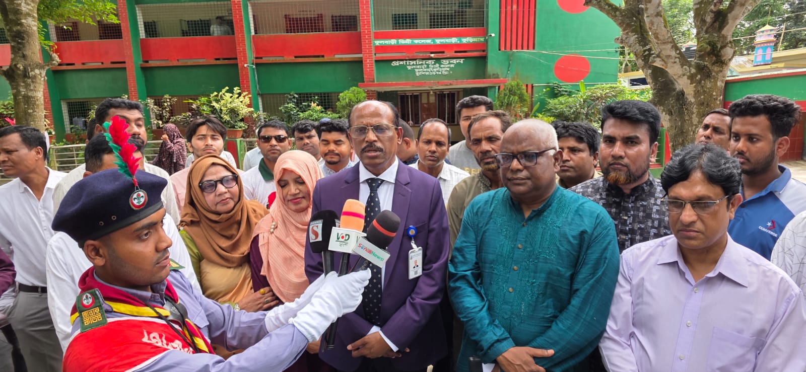 ভবিষ্যৎ কর্মবাজারে টিকে থাকতে গবেষণাভিত্তিক উচ্চশিক্ষার বিকল্প নেই: প্রো-ভাইস চ্যান্সেলর লুৎফর রহমান