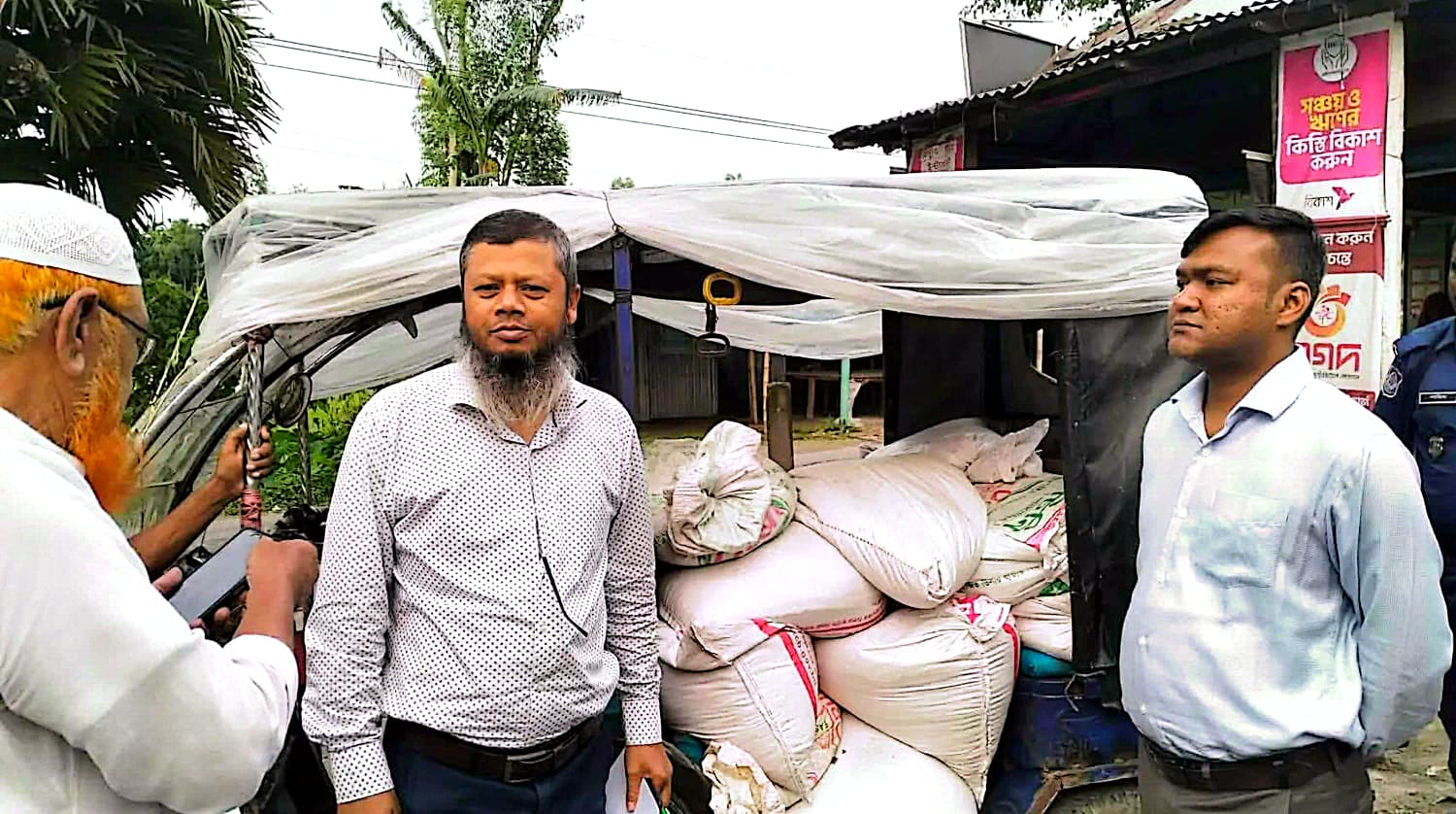 উলিপুরে ভিজিএফ চাল জব্দ: যুবদল নেতাসহ কয়েকজনের বিরুদ্ধে আত্মসাত ও অনিয়মের অভিযোগ
